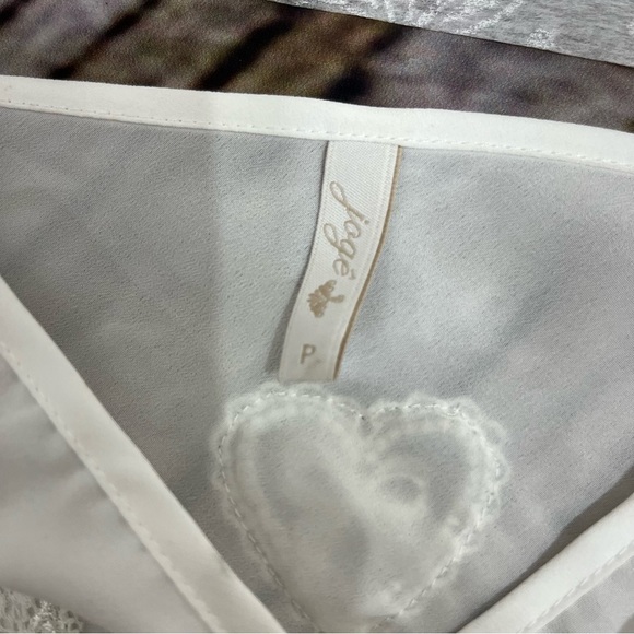 Jogé Nightgown White Mid Length Wedding Night Gown Tie Back Embroidered … - Picture 5 of 10